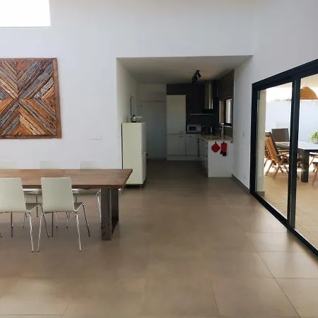 North Shore Lajares, Manalari, Private And Heated Pool Villa Lajares